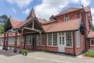 Здание почты.