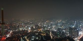 Город Асан ночью.