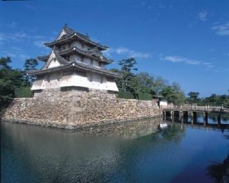 Достопримечательность города Катамацу.