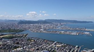 Панорама города Такамацу.