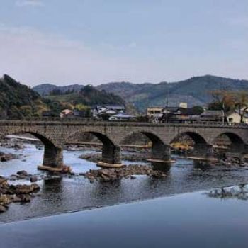 Мост Ябаки, Оита.