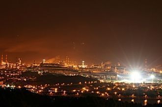 Город Кагаян-де-Оро ночью.