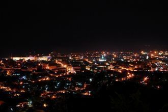 Город Кагаян-де-Оро ночью.