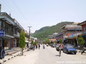 На улицах города Покхара, Непал.