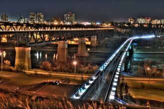 Ночной Эдмонтон