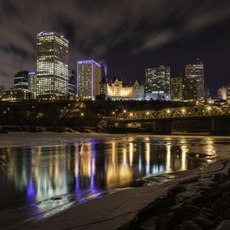 Ночной Эдмонтон