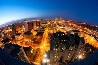 Ночной Виннипег.