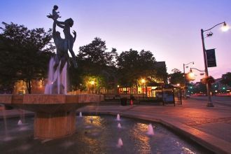 Ночной г. Гуэлф.