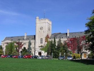 Университет Гуэлфа.