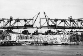 Строительство моста, 1939.