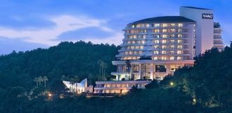 Город Чеджу ночью.