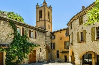 Достопримечательность Кань-сюр-Мера.