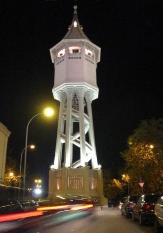 Сабадель ночью.