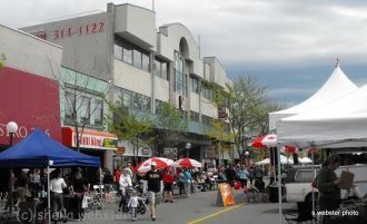 Жители г. Камлупс.