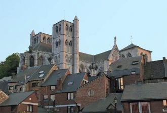 Достопримечательность города Юи.