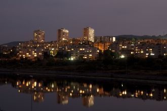 Ночной г. Кырджали.