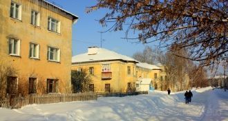 Сохранилось и много зданий старой постро