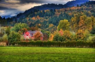 Деревня Клейберн возле Абботсфорда.