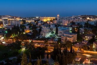 Иерусалим ночью.