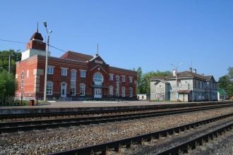 Железнодорожный вокзал города Удомля.