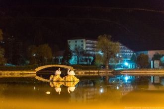 Ночная жизнь в городе Рогачев.