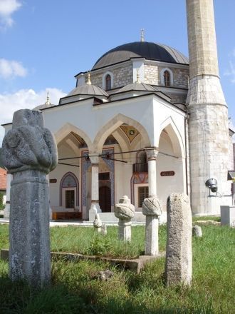 Мечеть города Плевля.