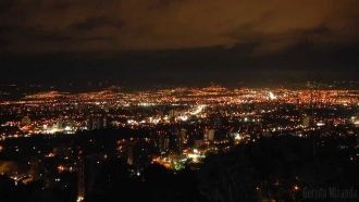 Гватемала ночью.