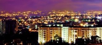 Столица Коста-Рики ночью.