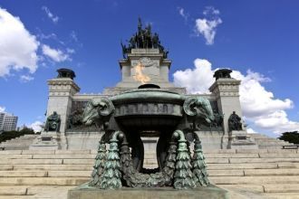 Памятник Независимости.&nbsp;