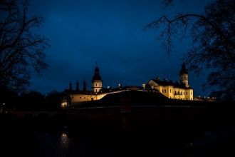 Вид на ночной Несвиж