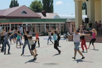 Репетиция концерта на годовщину наводнен