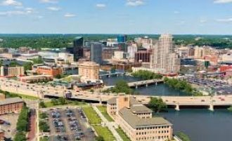 Гранд-Рапидс с высоты птичьего полета.