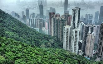 Вид сверху на Гонконг.