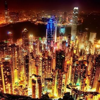 Гонконг ночью.