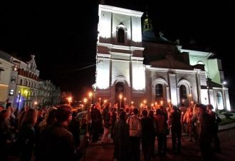 Ночная жизнь в городе Дрогобыч.
