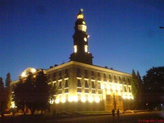 Ночная жизнь в городе Дрогобыч.