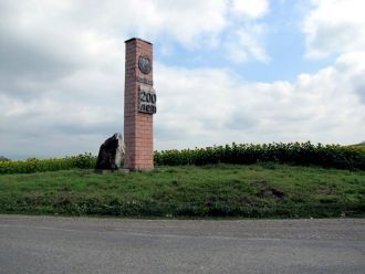 На одной из улиц города Зыряновск.