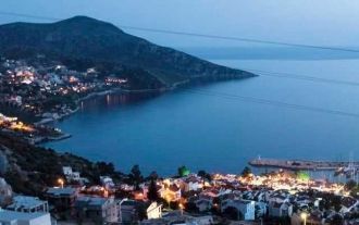 Ночной город Калкан.