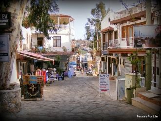 Одна из улиц Калкана.&nbsp;