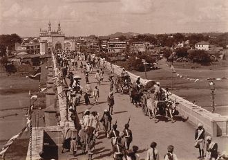 Вход в город Хайдарабад и городской мост