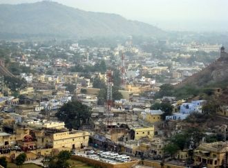 Вид Джайпура с высоты дворца.