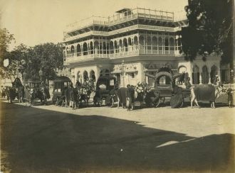 Историческое изображение дворца в Джайпу