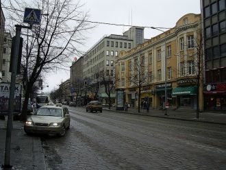 Главная улица Хямеенкату.