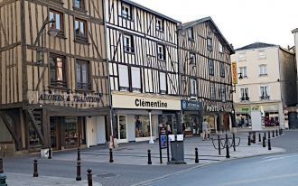 Улица Шалон-ан-Шампаня.