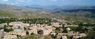 Город Ехегнадзор с высоты птичьего полет