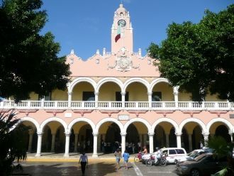 Palacio Municipal здание муниципалитета 
