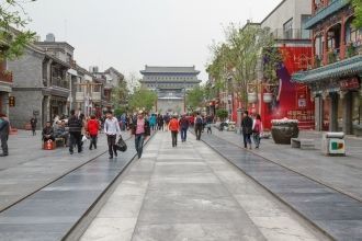 Улица Цяньмэнь, Пекин.