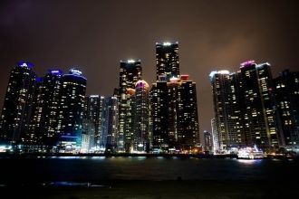 Ульсан ночью.