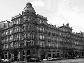 Дом Бонин был построен в 1910 году архит