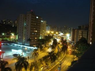 Кампинас ночью.